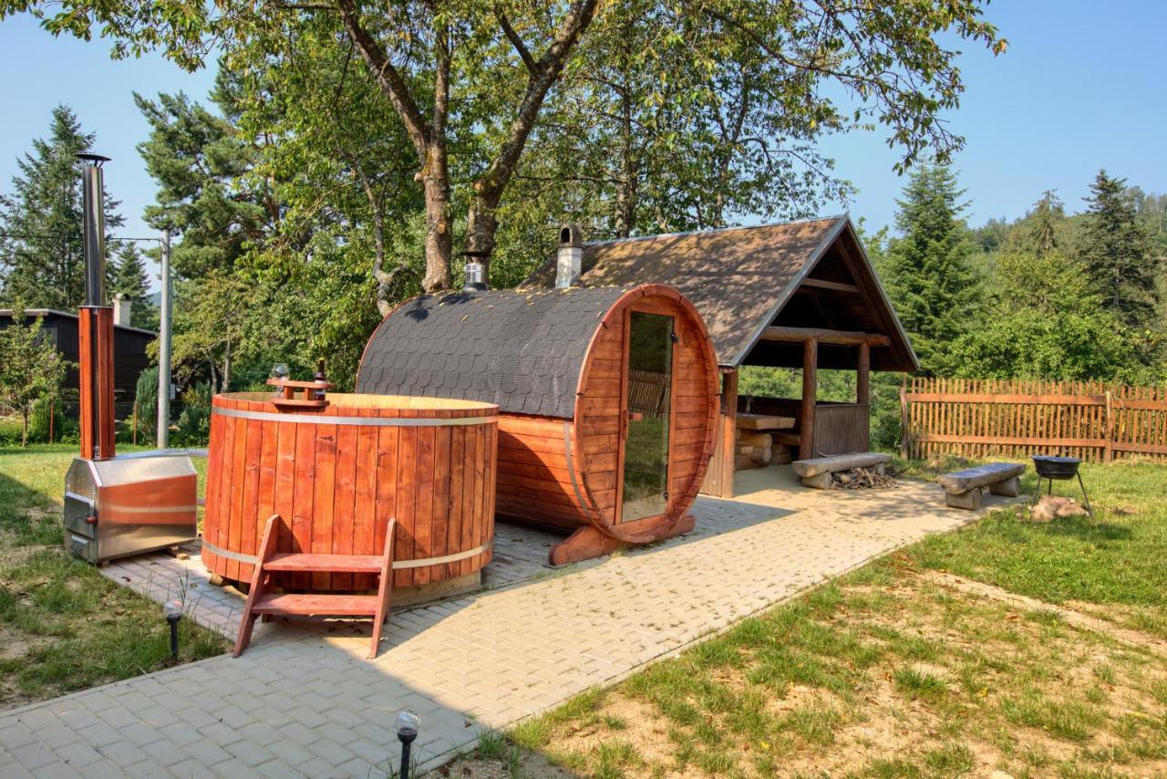 Rozpravkova Hajenka V Nizkych Tatrach Brezno Exterior foto