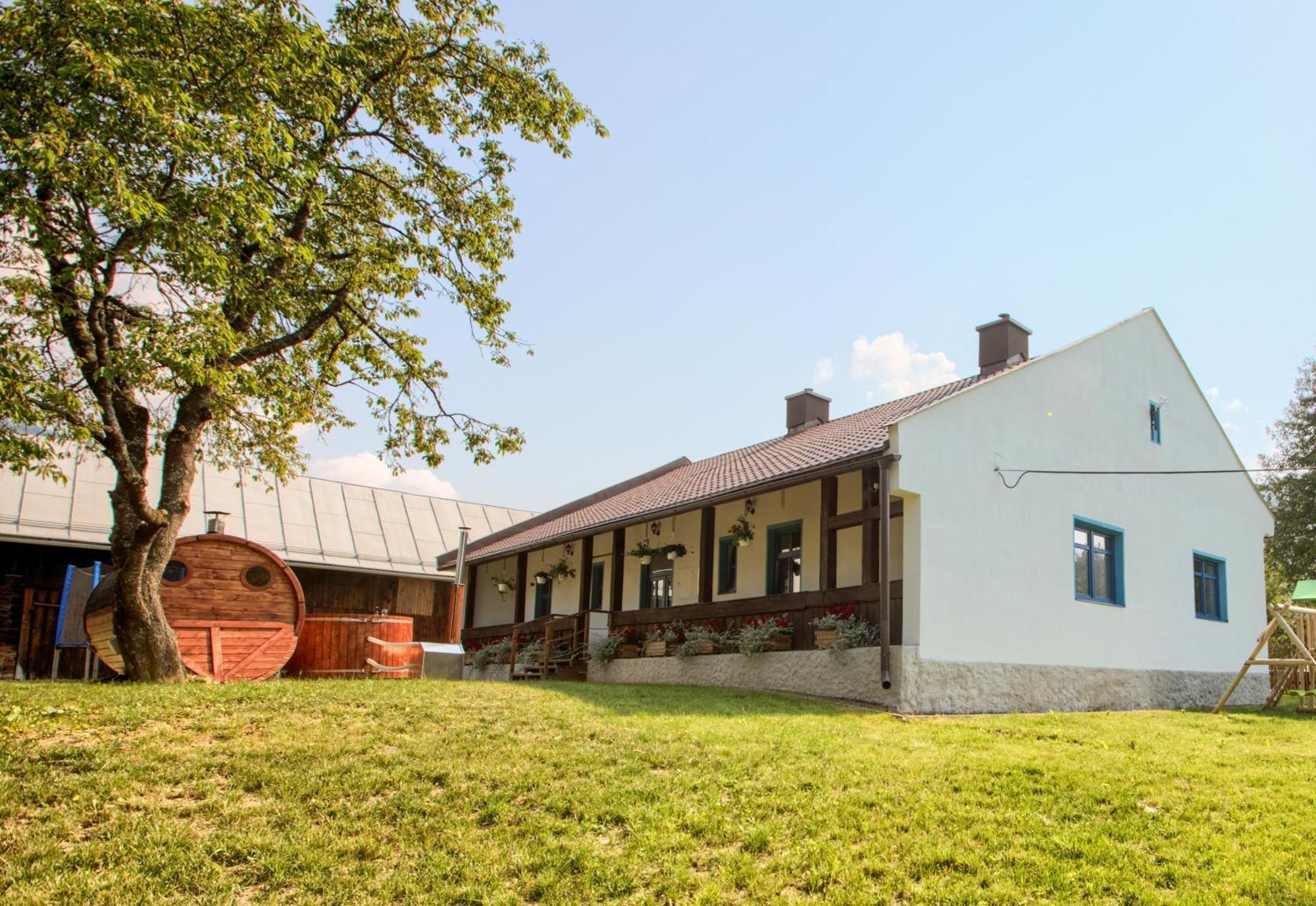 Rozpravkova Hajenka V Nizkych Tatrach Brezno Exterior foto